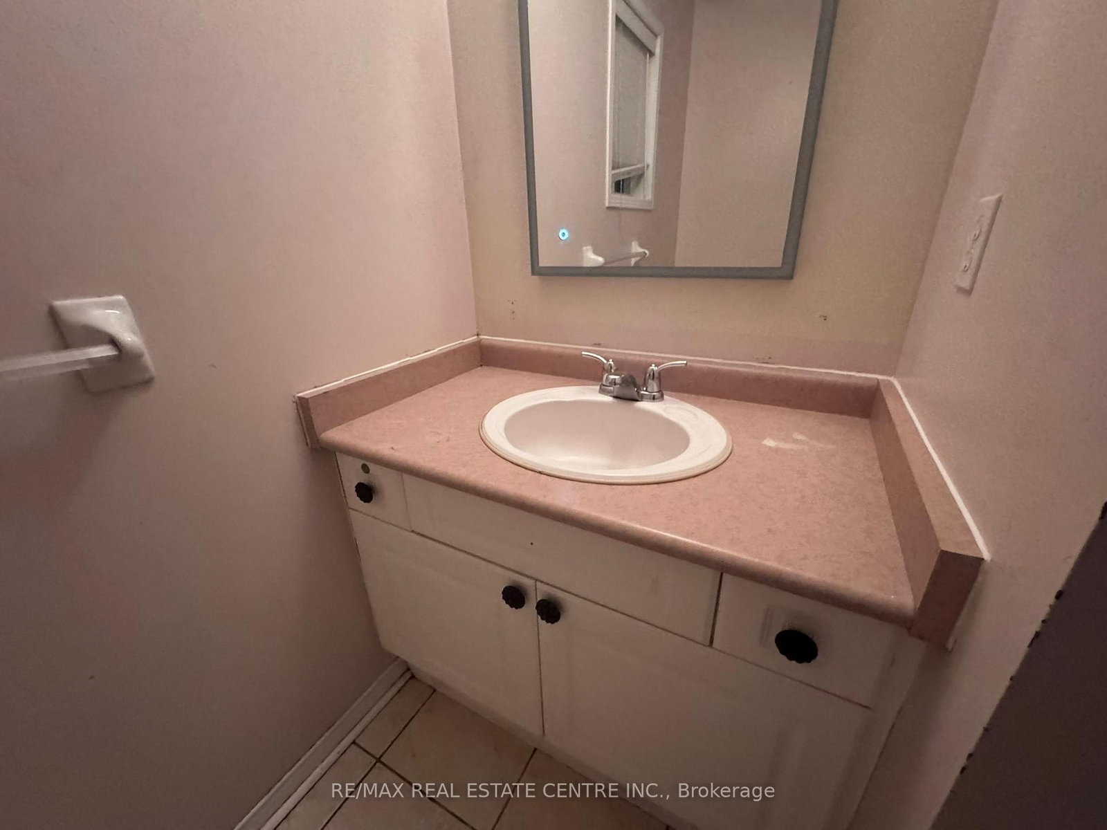 Semi-Detached House for sale at 23 Lonestar Crescent, Brampton, Ontario, L7A 2H9 - Fletcher's Meadow - MLS: W12811394