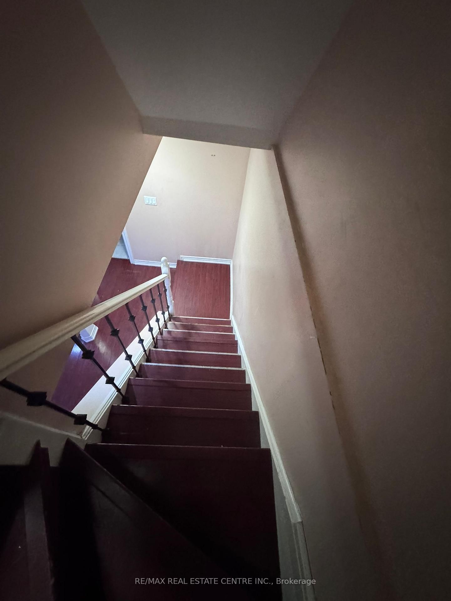 Semi-Detached House for sale at 23 Lonestar Crescent, Brampton, Ontario, L7A 2H9 - Fletcher's Meadow - MLS: W12811394