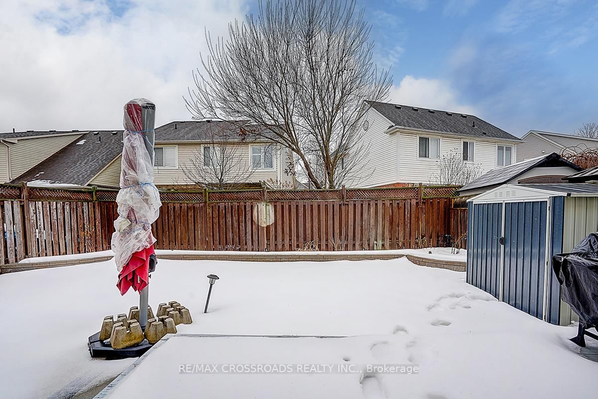 Detached House for sale at 597 Caverhill Crescent, Milton, Ontario, L9T 5K1 - Clarke - MLS: W12811442