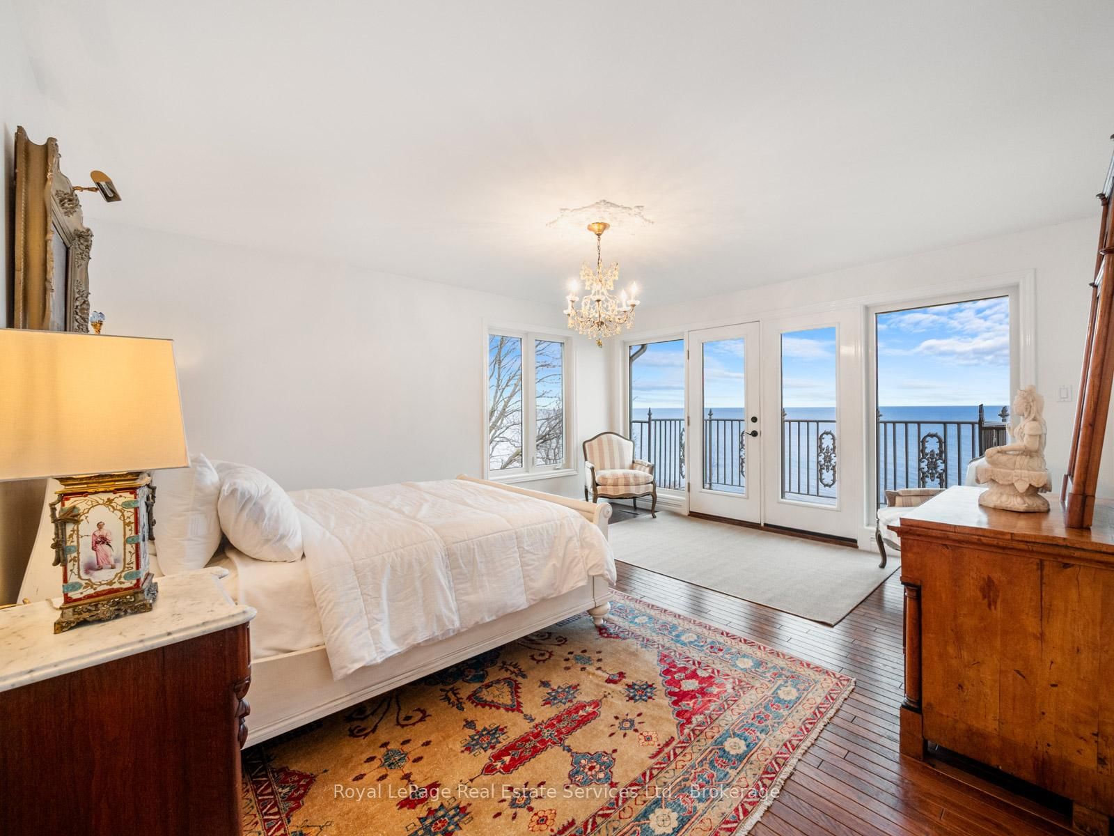 Detached House for sale at 3286 Shelburne Place, Oakville, Ontario, L6L 5V9 - Bronte - MLS: W12812288