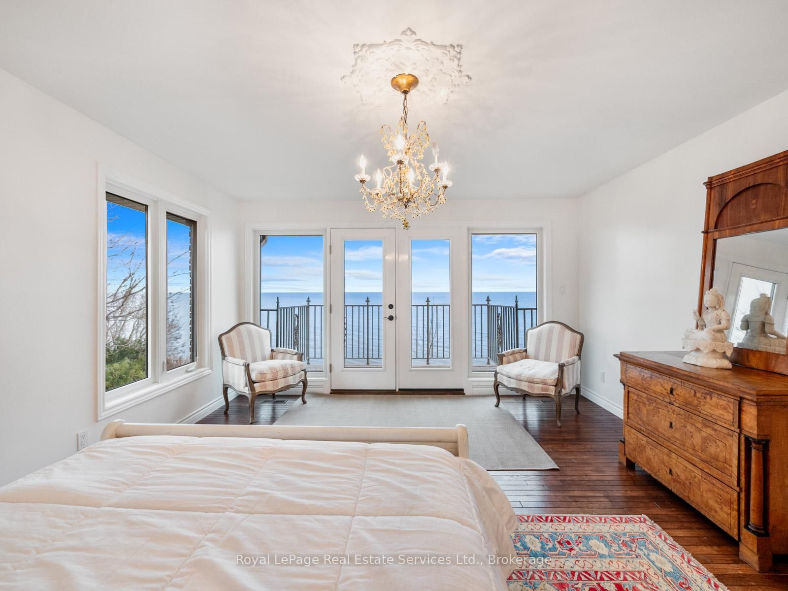 Detached House for sale at 3286 Shelburne Place, Oakville, Ontario, L6L 5V9 - Bronte - MLS: W12812288