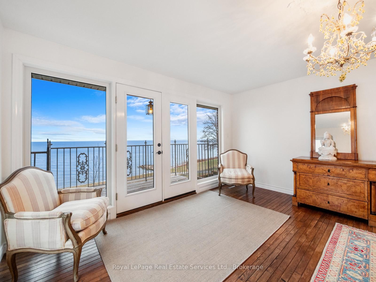 Detached House for sale at 3286 Shelburne Place, Oakville, Ontario, L6L 5V9 - Bronte - MLS: W12812288