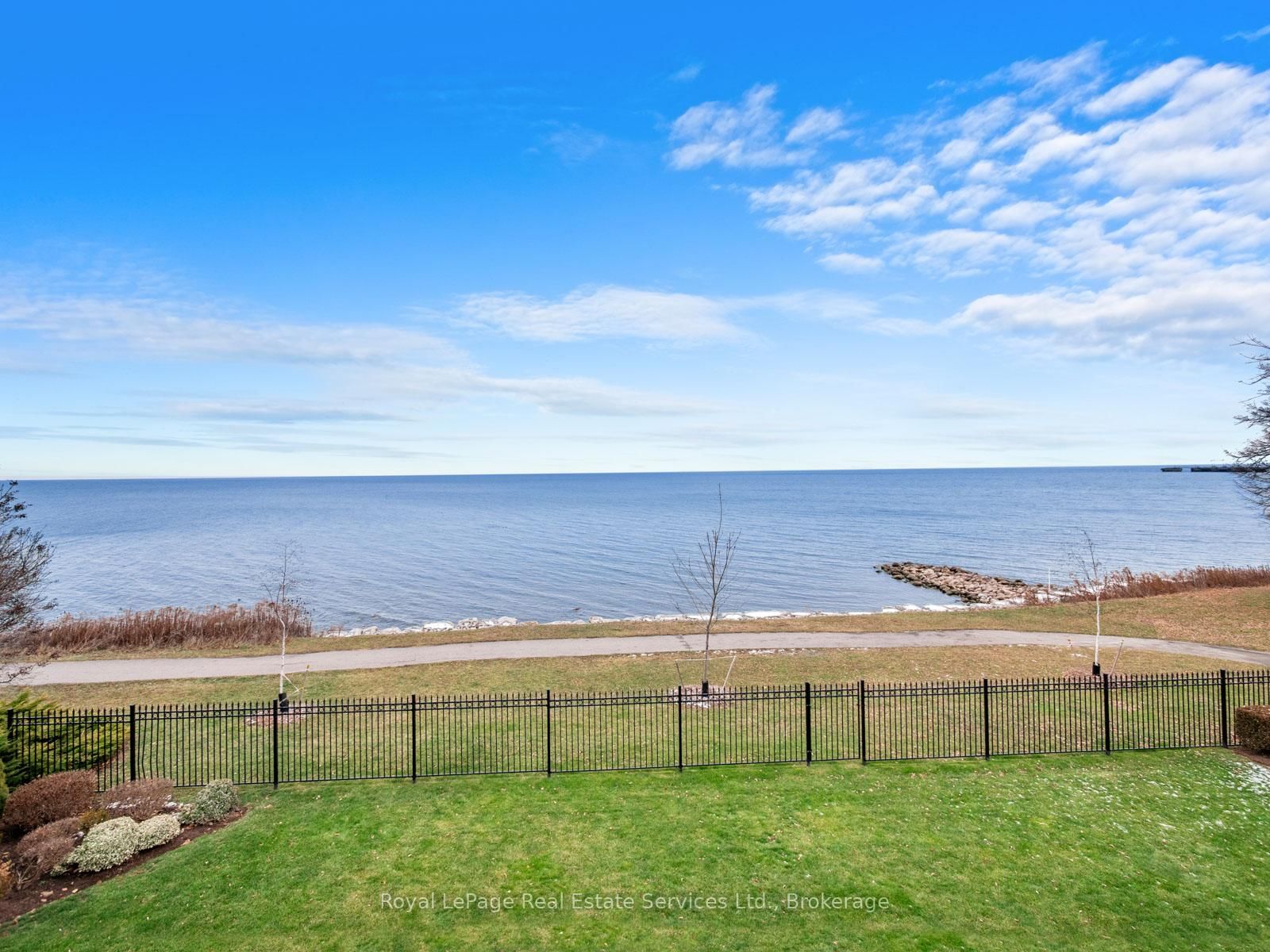 3286 Shelburne Place • Oakville, ON photo 23