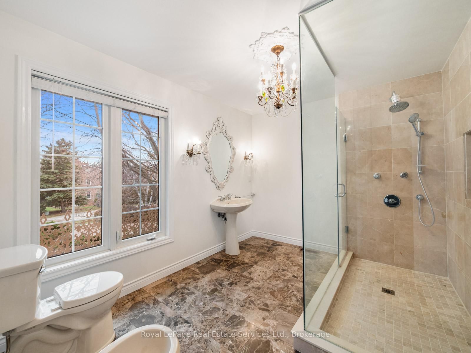 Detached House for sale at 3286 Shelburne Place, Oakville, Ontario, L6L 5V9 - Bronte - MLS: W12812288