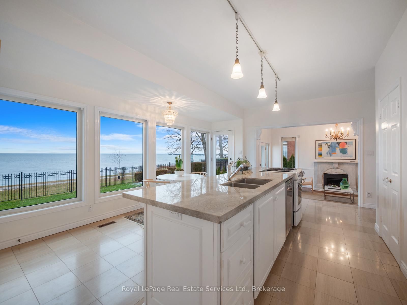 Detached House for sale at 3286 Shelburne Place, Oakville, Ontario, L6L 5V9 - Bronte - MLS: W12812288