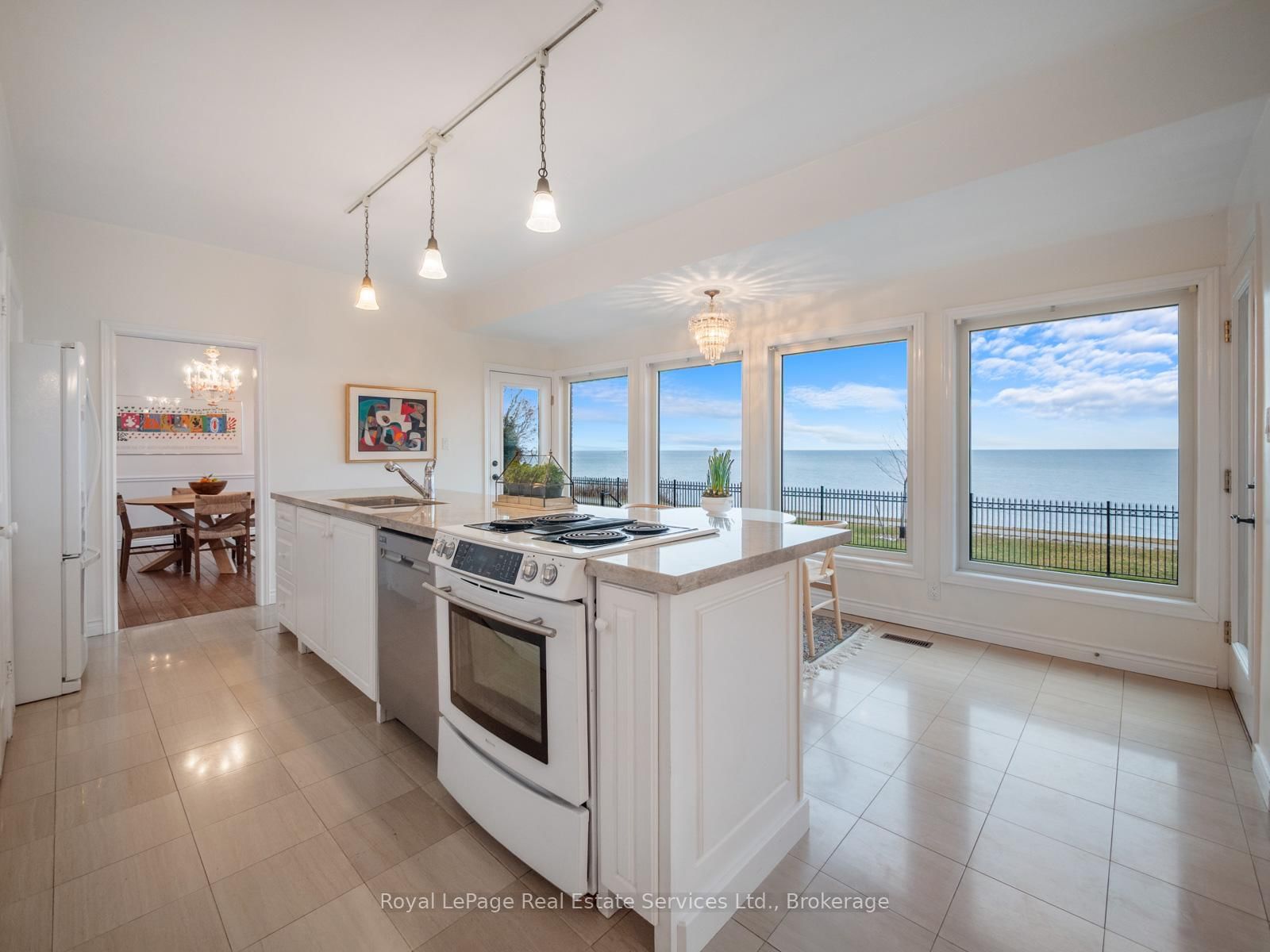 Detached House for sale at 3286 Shelburne Place, Oakville, Ontario, L6L 5V9 - Bronte - MLS: W12812288