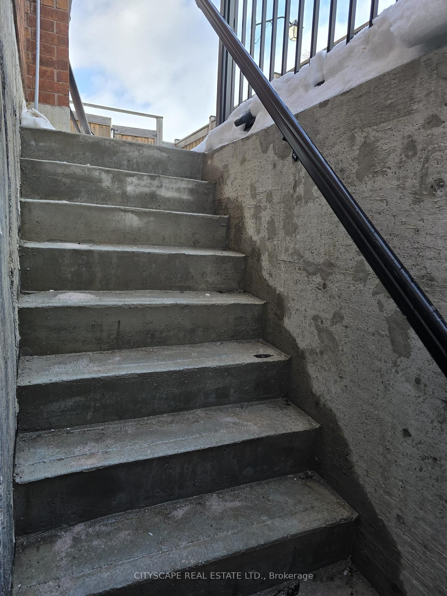 Detached House for lease at 306 Bessborough Drive, Milton, Ontario, L9T 8P5 - Harrison - MLS: W12812476