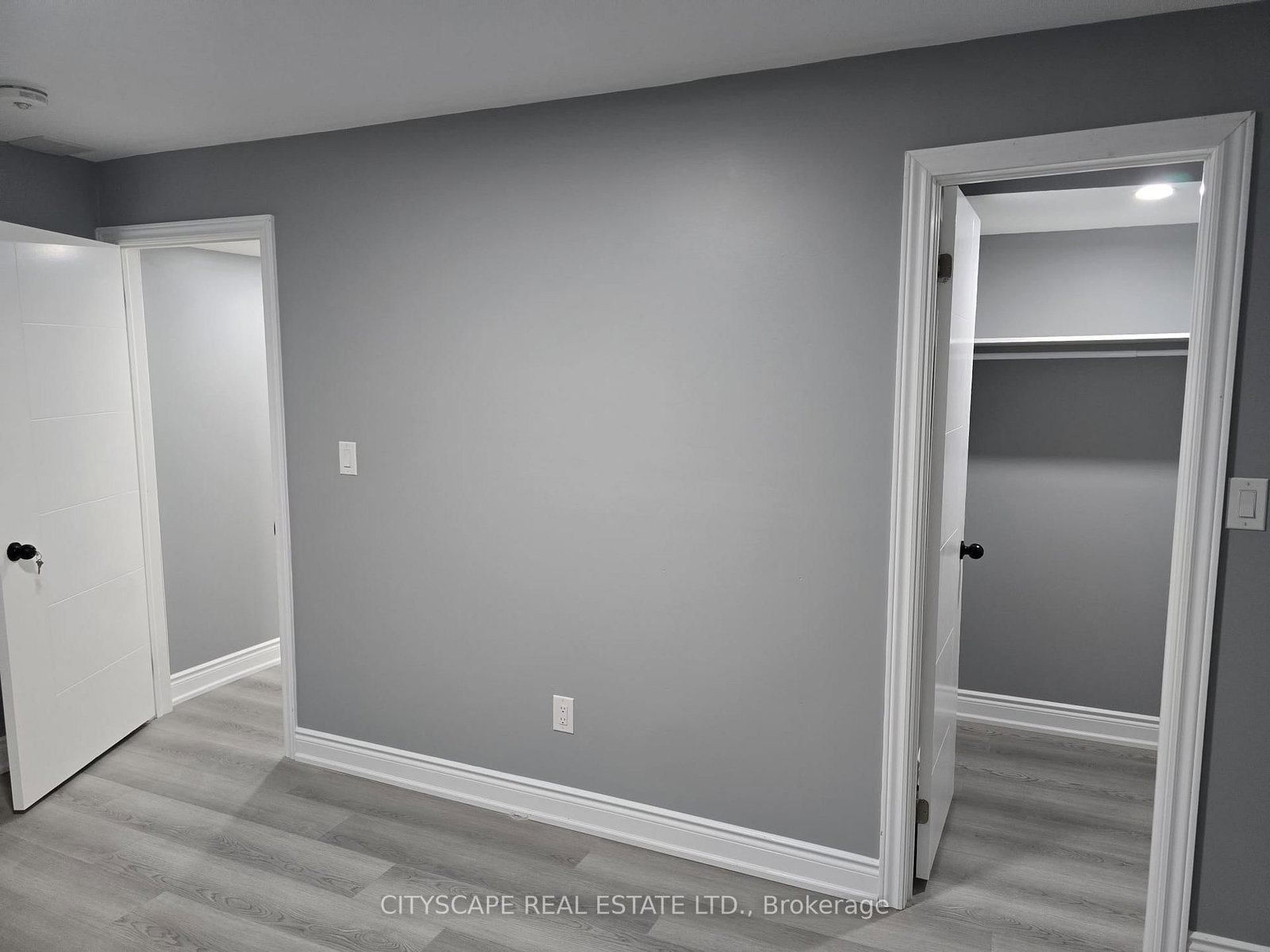 Detached House for lease at 306 Bessborough Drive, Milton, Ontario, L9T 8P5 - Harrison - MLS: W12812476