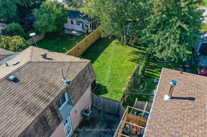 169 Burbank Cres, Orangeville, L9W 3H7 | Image 2