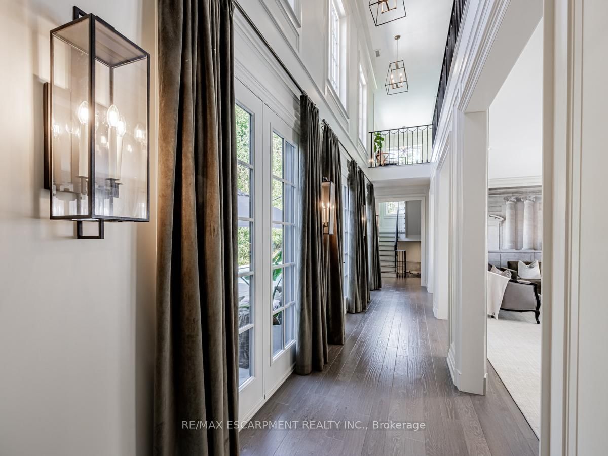 Detached House for sale at 393 Maple Grove Drive, Oakville, Ontario, L6J 4V8 - Morrison - MLS: W12812578