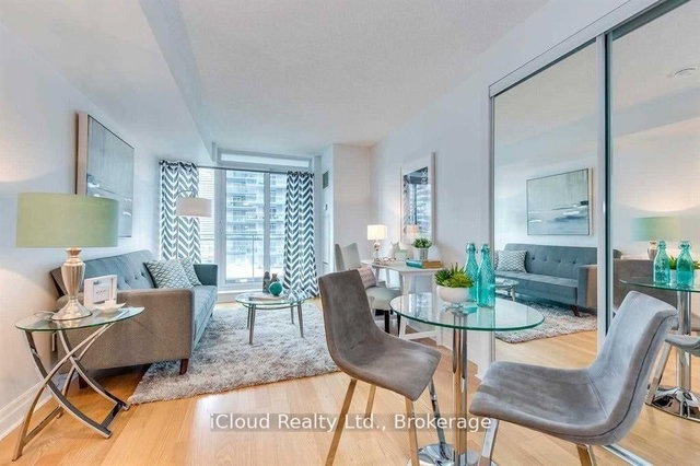 813 - 2121 Lake Shore Boulevard W