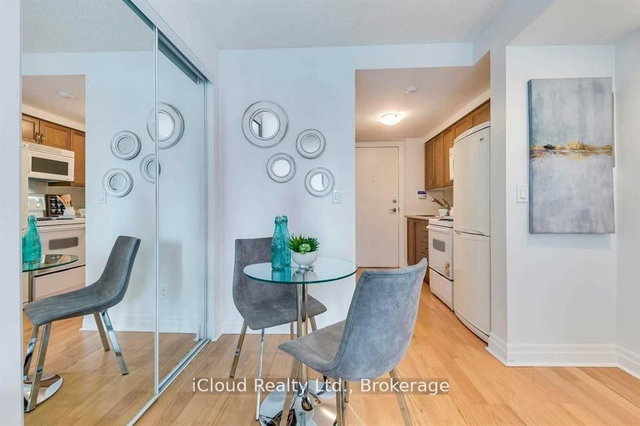 813 - 2121 Lake Shore Boulevard W