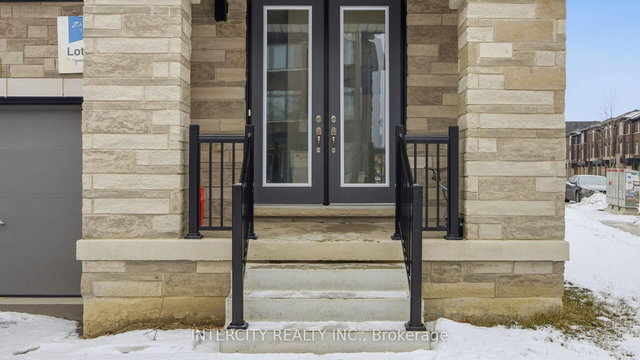 66 Camino Real Drive