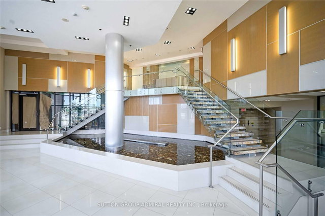 202 - 1060 Sheppard Avenue W