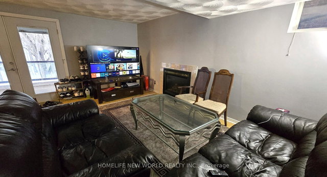 122 Stilecroft Drive