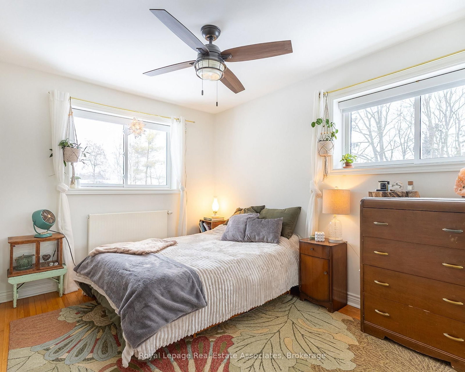 Detached House for sale at 13931 Cromar Court, Halton Hills, Ontario, L7G 4S5 - Georgetown - MLS: W12814504