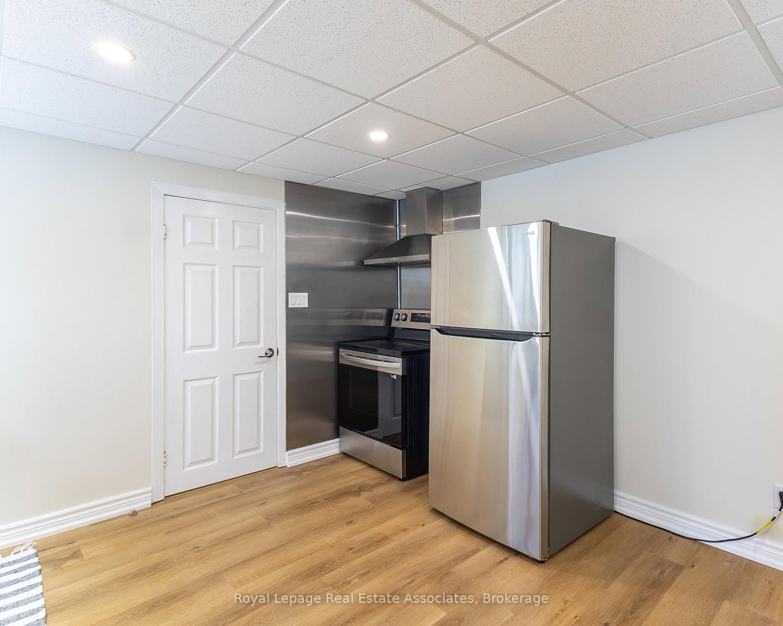 Detached House for sale at 13931 Cromar Court, Halton Hills, Ontario, L7G 4S5 - Georgetown - MLS: W12814504