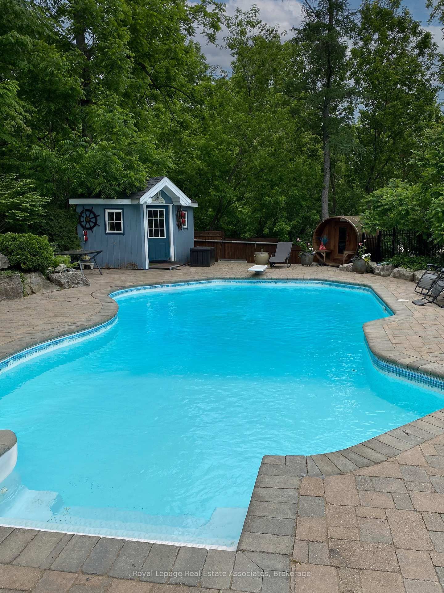 Detached House for sale at 13931 Cromar Court, Halton Hills, Ontario, L7G 4S5 - Georgetown - MLS: W12814504