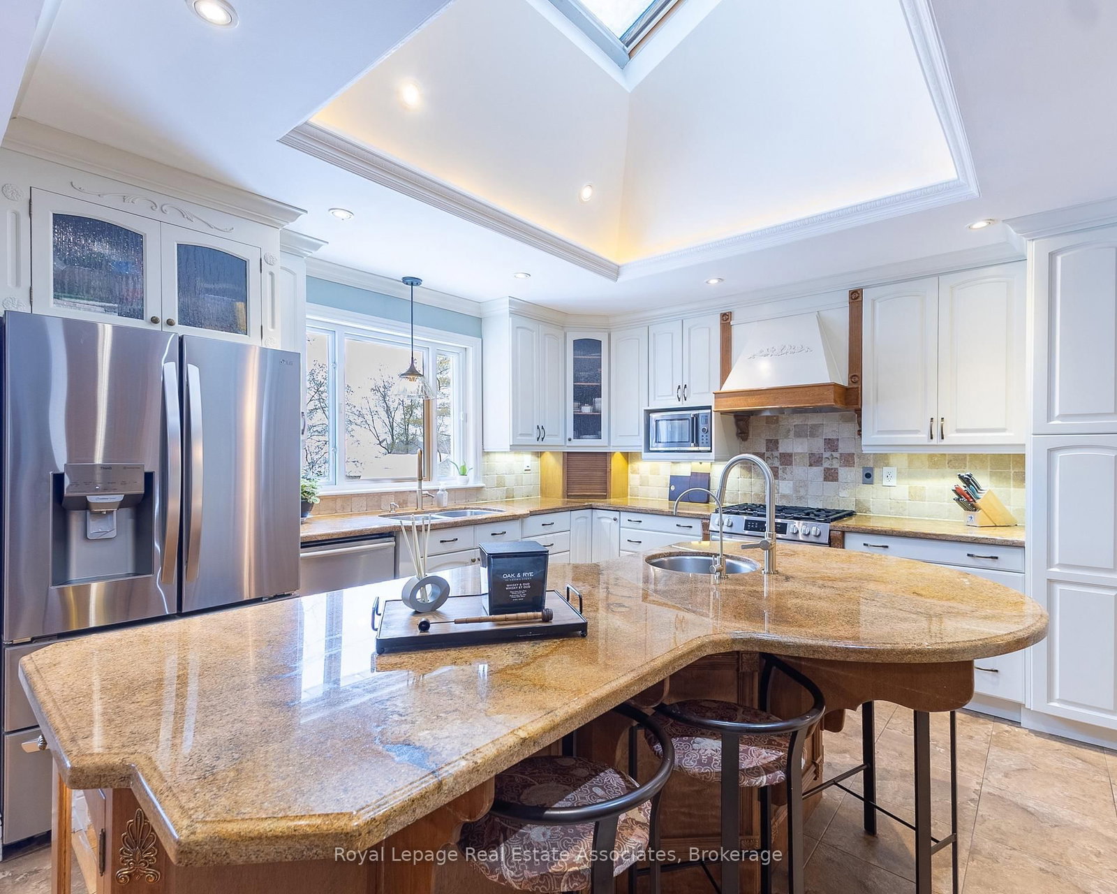 Detached House for sale at 13931 Cromar Court, Halton Hills, Ontario, L7G 4S5 - Georgetown - MLS: W12814504