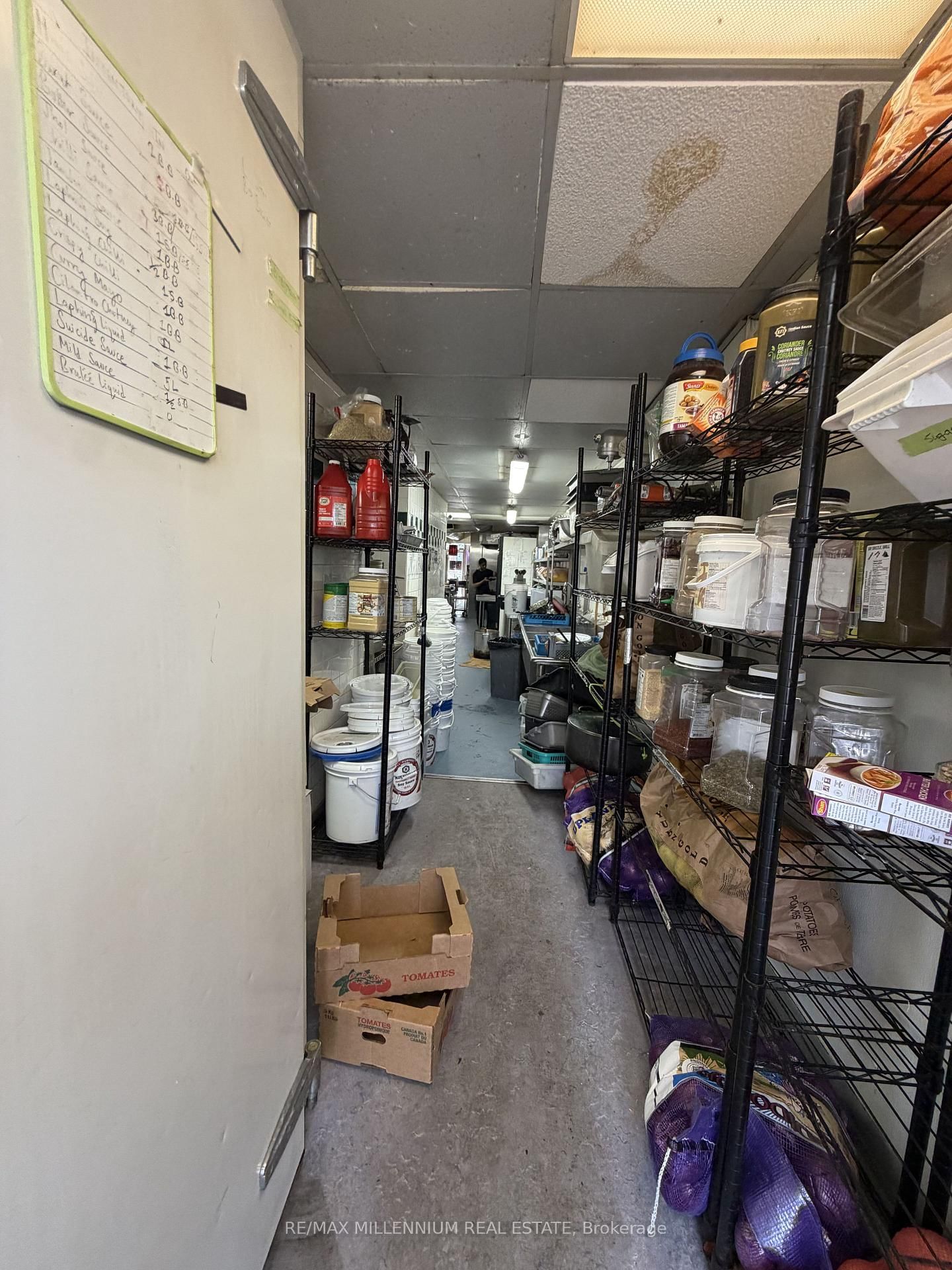 2392 Bloor Street W - Photo 15