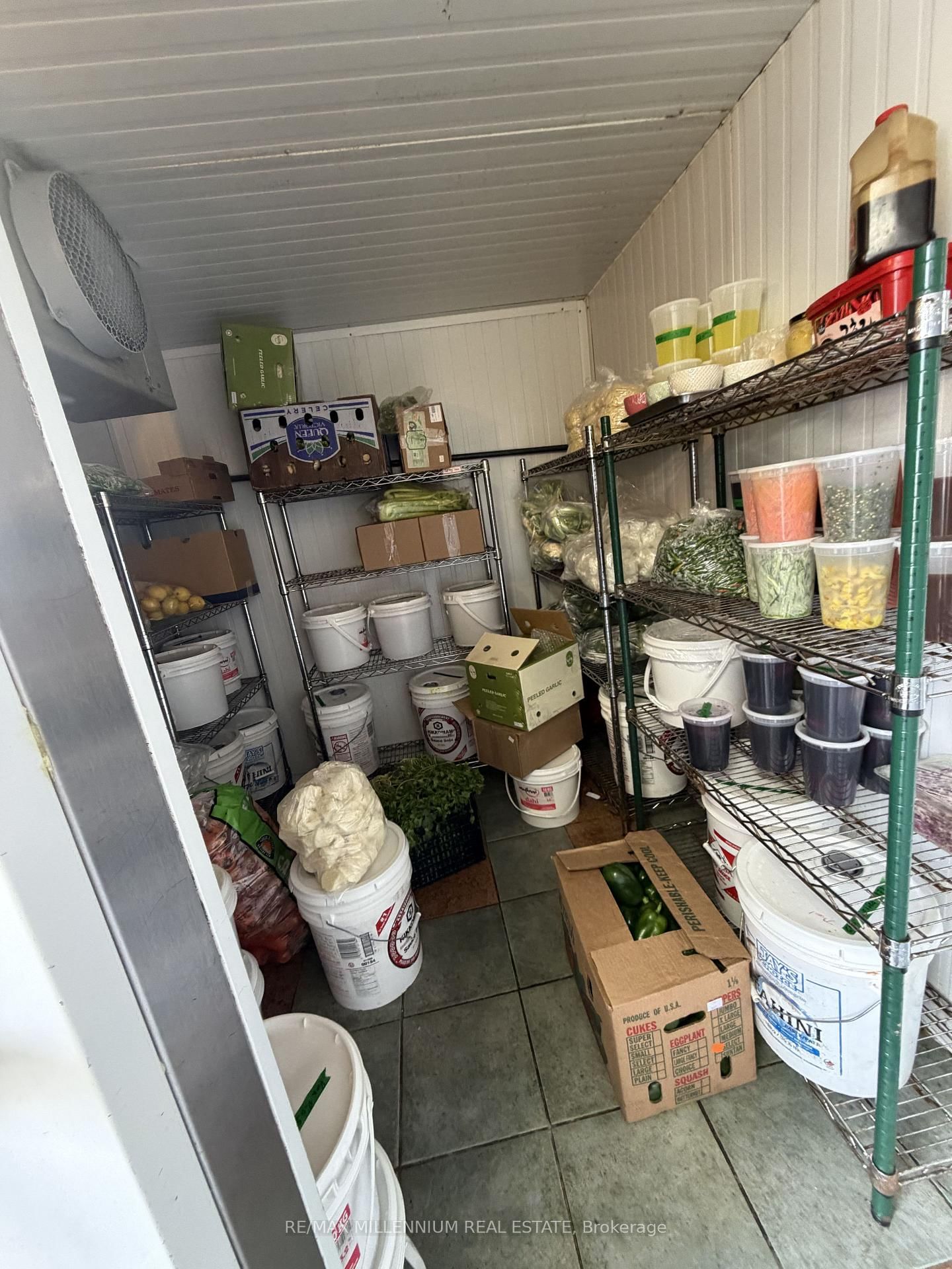 2392 Bloor Street W - Photo 16