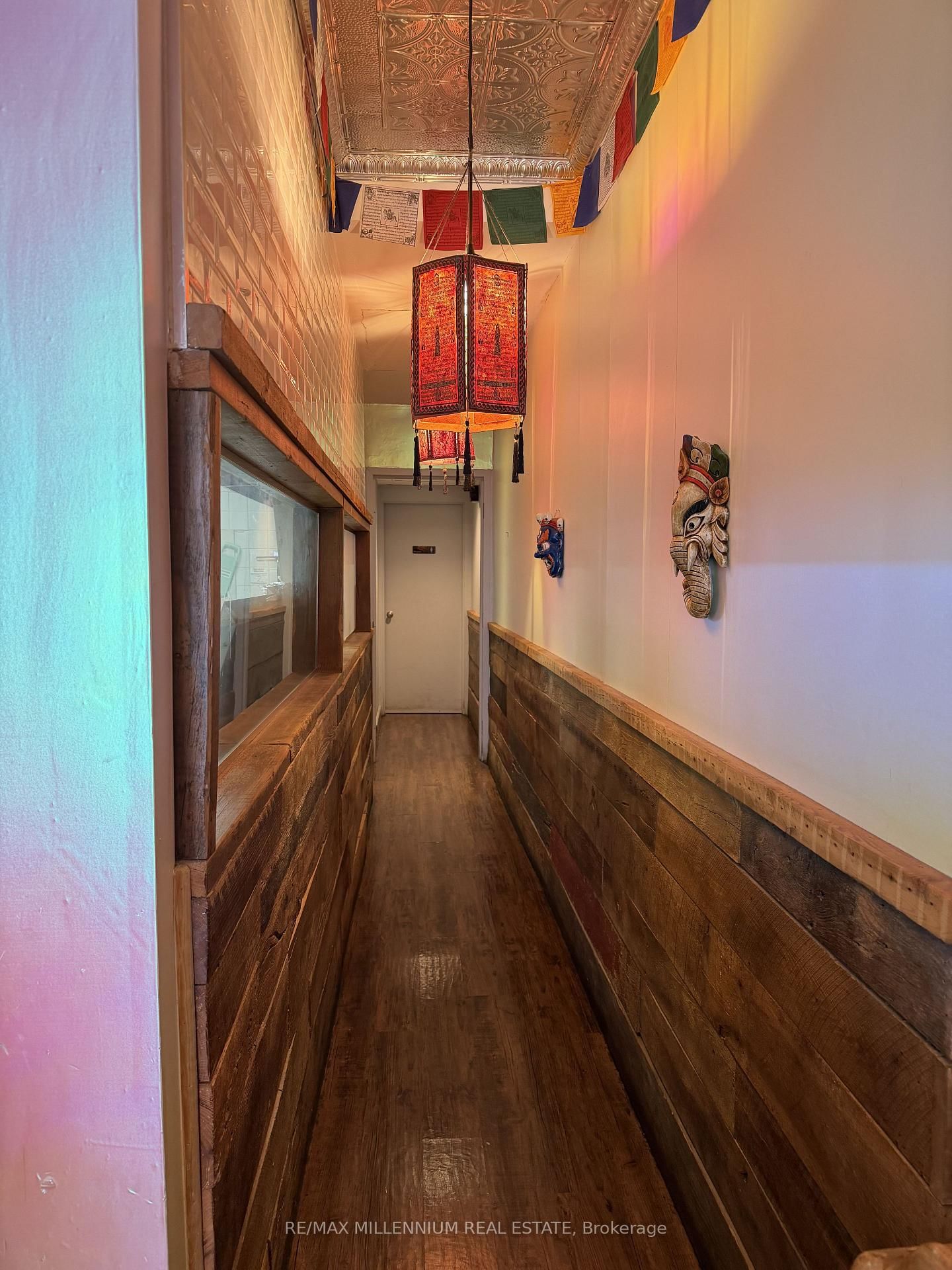 2392 Bloor Street W - Photo 23