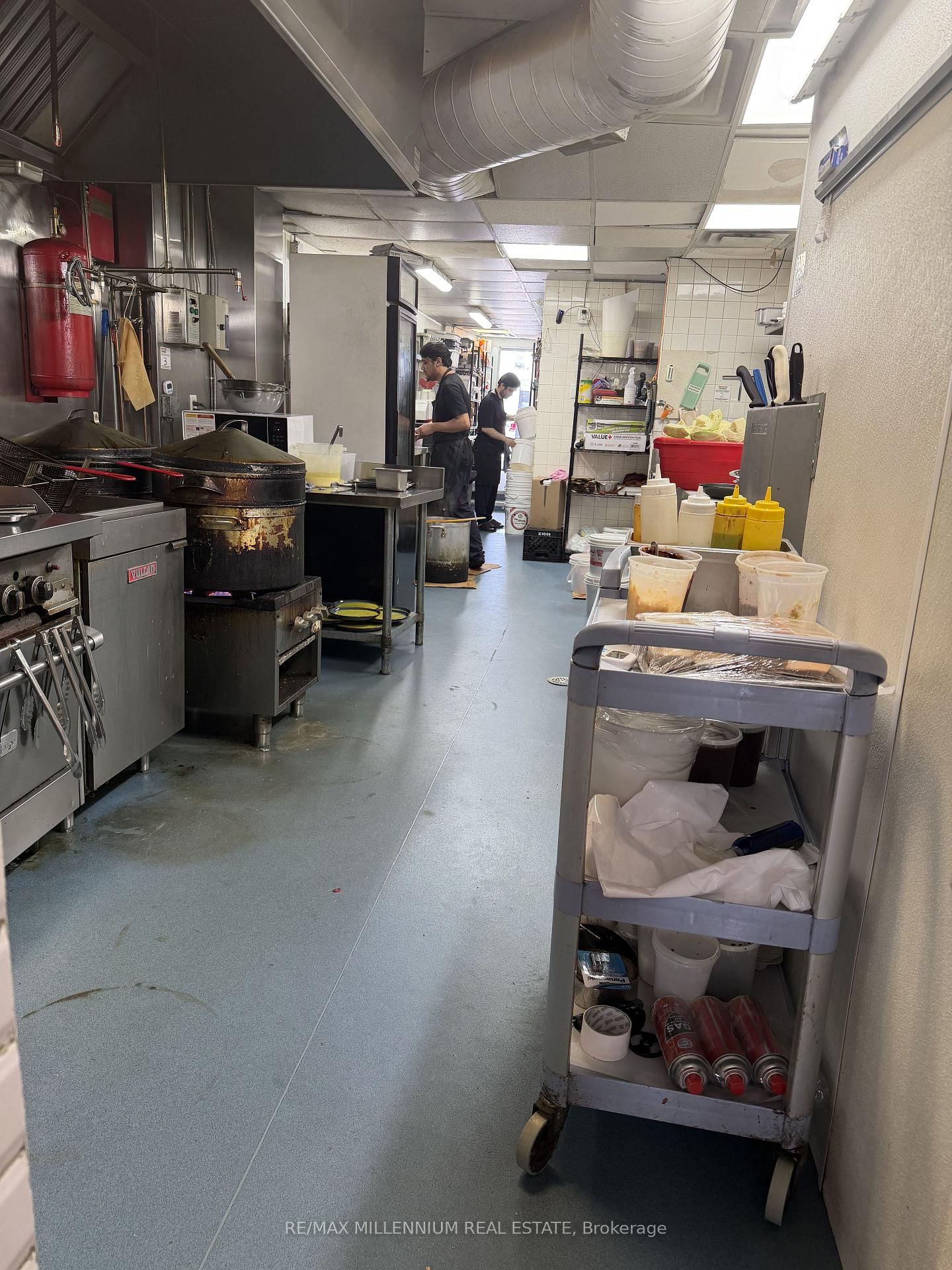 2392 Bloor Street W - Photo 27