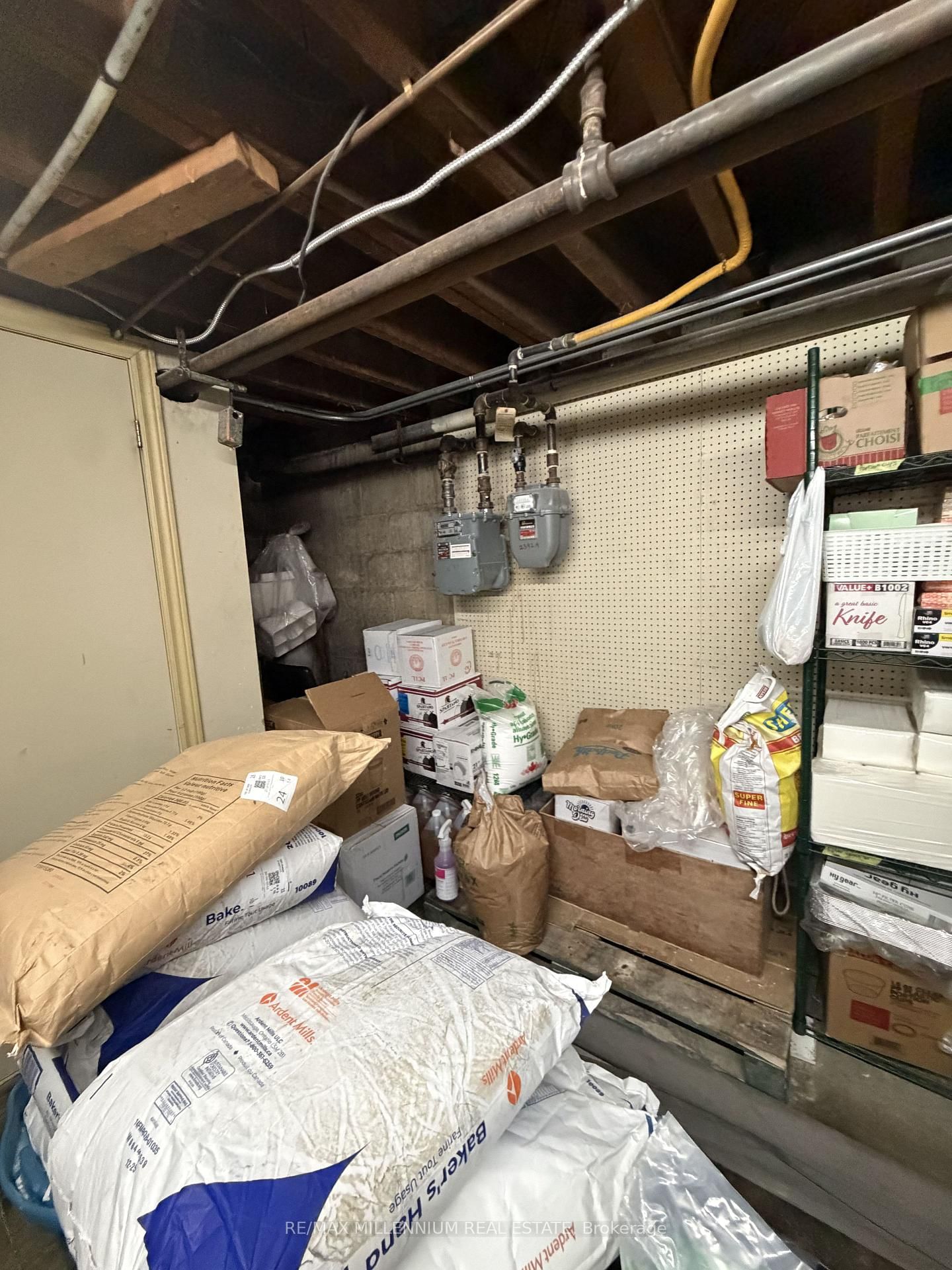 2392 Bloor Street W - Photo 28