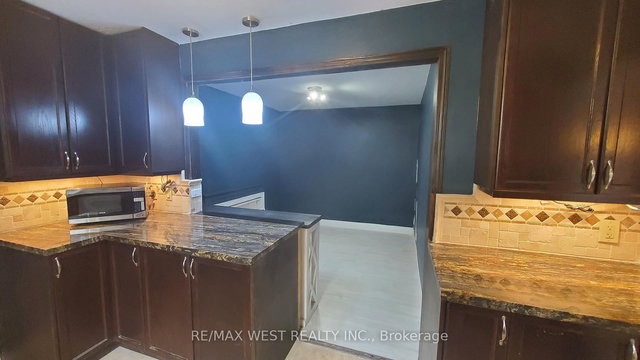 Main - 135 Ellins Avenue