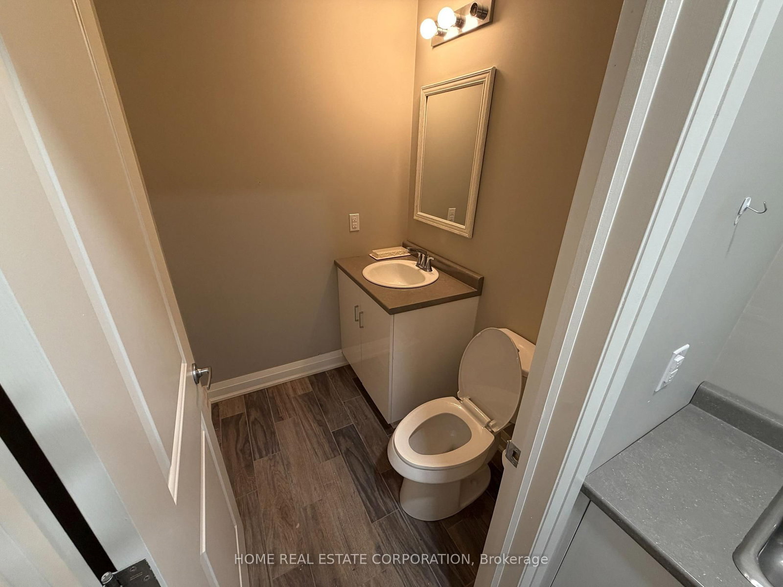 1 Elgin Street - Photo 32