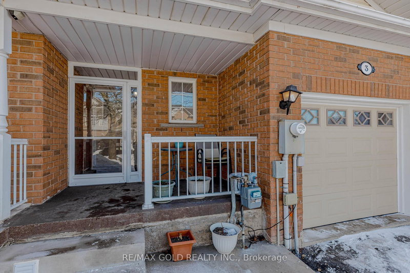 3 Monaco Crt, Brampton, L7A 1X4 | Image 3