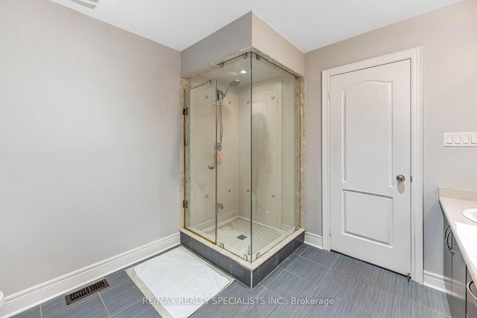 Detached House for sale at 171 Rising Hill Ridge, Brampton, Ontario, L6Y 6B2 - Bram West - MLS: W12815764