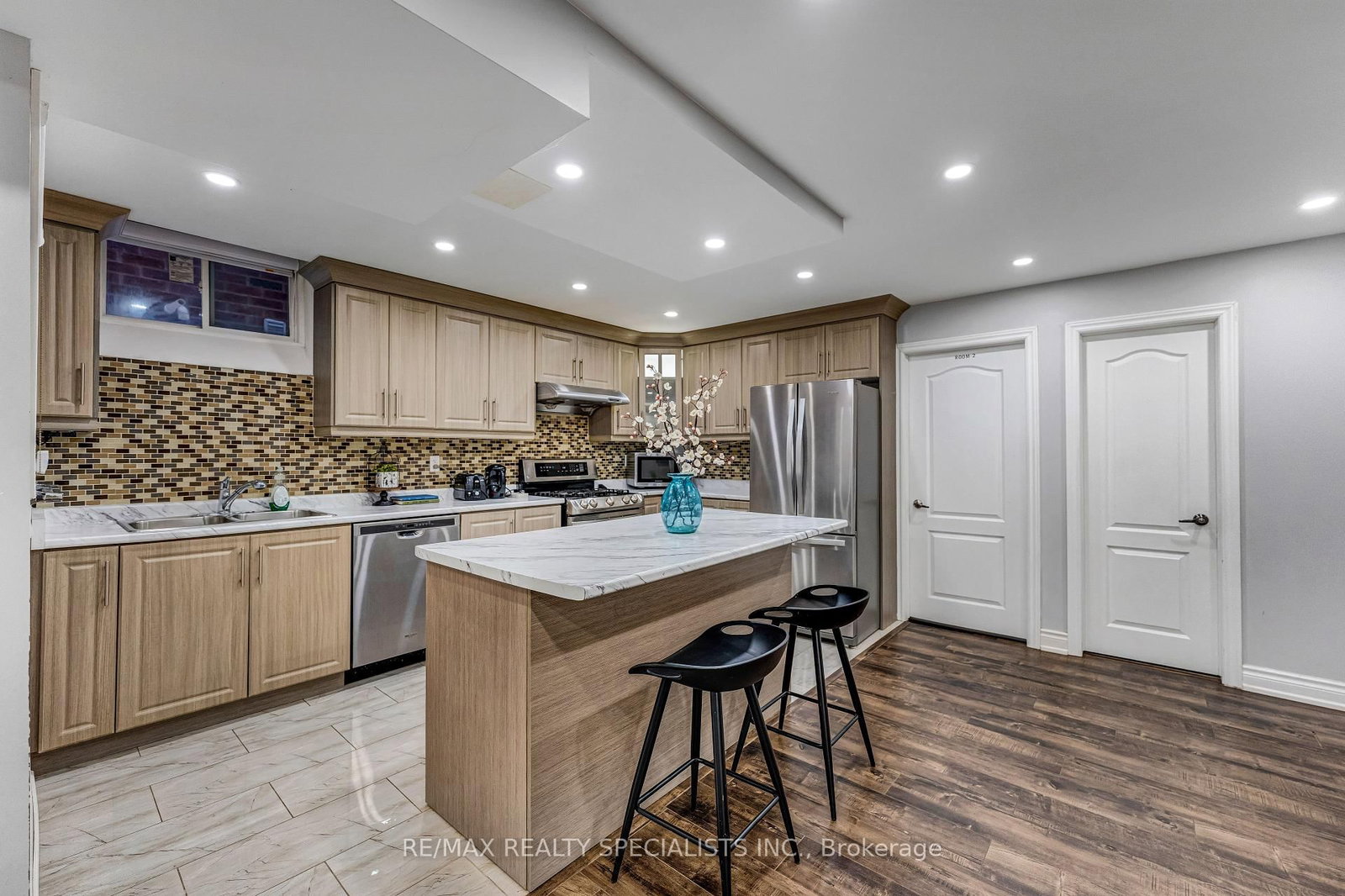 Detached House for sale at 171 Rising Hill Ridge, Brampton, Ontario, L6Y 6B2 - Bram West - MLS: W12815764