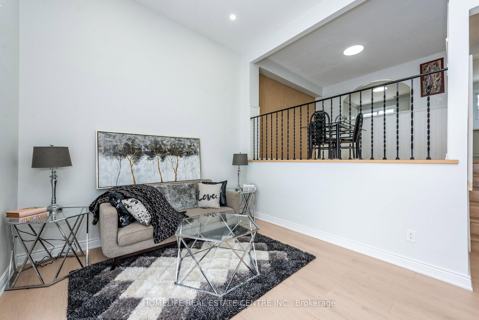 Townhouse for sale at 62 Mccallum Court, Brampton, Ontario, L6W 3M4 - Queen Street Corridor - MLS: W12816422