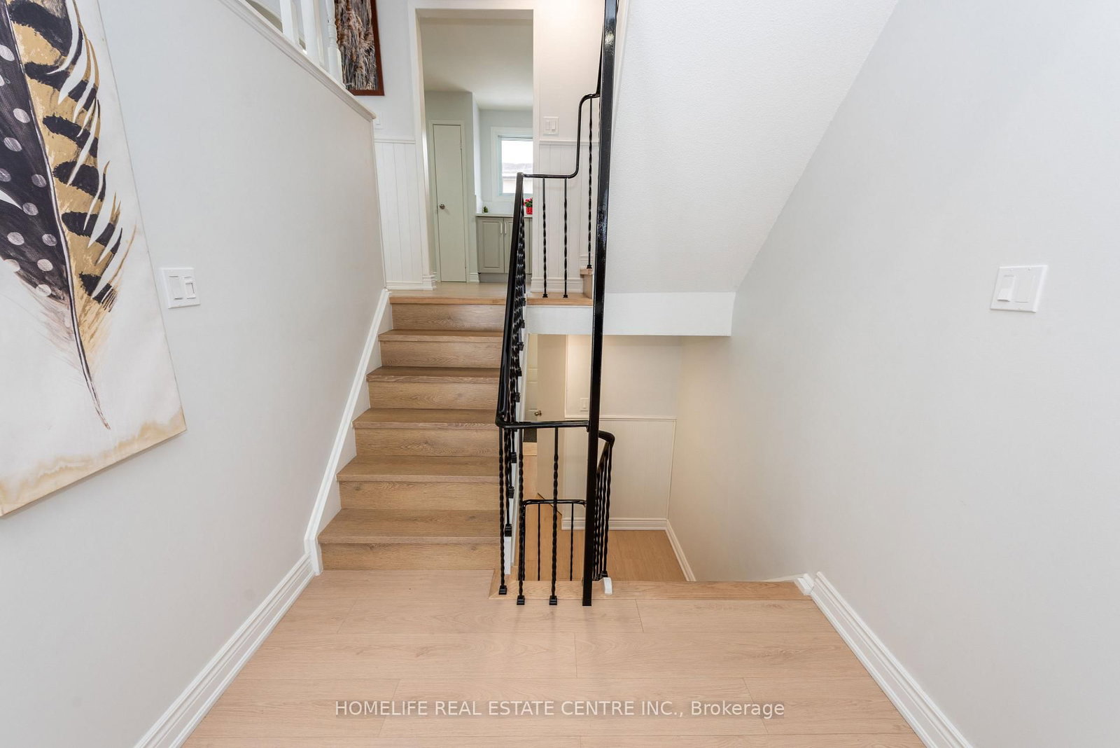 Townhouse for sale at 62 Mccallum Court, Brampton, Ontario, L6W 3M4 - Queen Street Corridor - MLS: W12816422