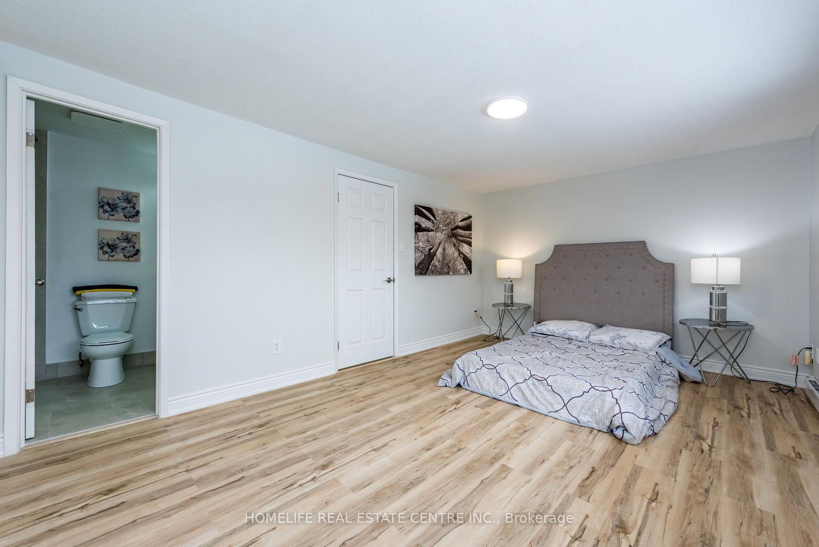 Townhouse for sale at 62 Mccallum Court, Brampton, Ontario, L6W 3M4 - Queen Street Corridor - MLS: W12816422