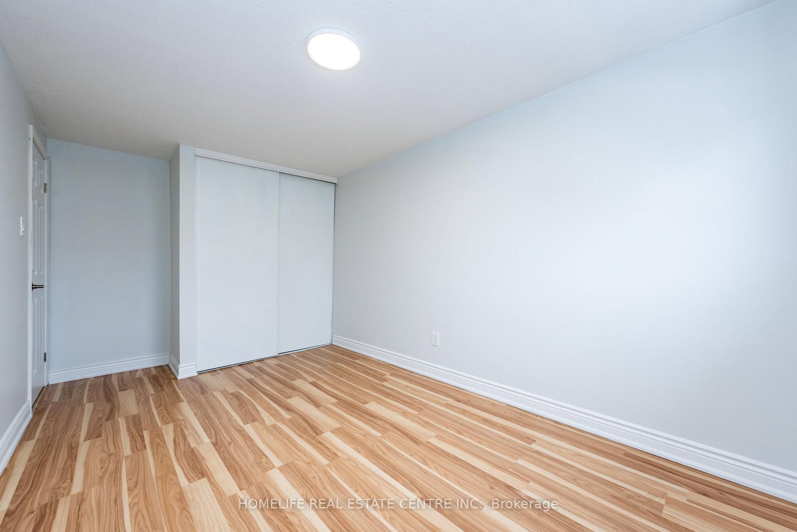 Townhouse for sale at 62 Mccallum Court, Brampton, Ontario, L6W 3M4 - Queen Street Corridor - MLS: W12816422