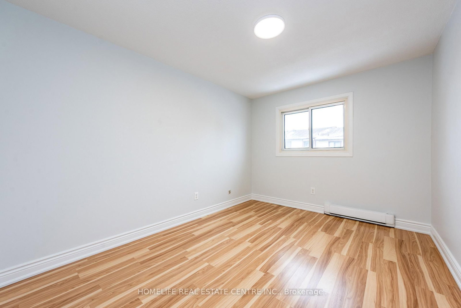 Townhouse for sale at 62 Mccallum Court, Brampton, Ontario, L6W 3M4 - Queen Street Corridor - MLS: W12816422