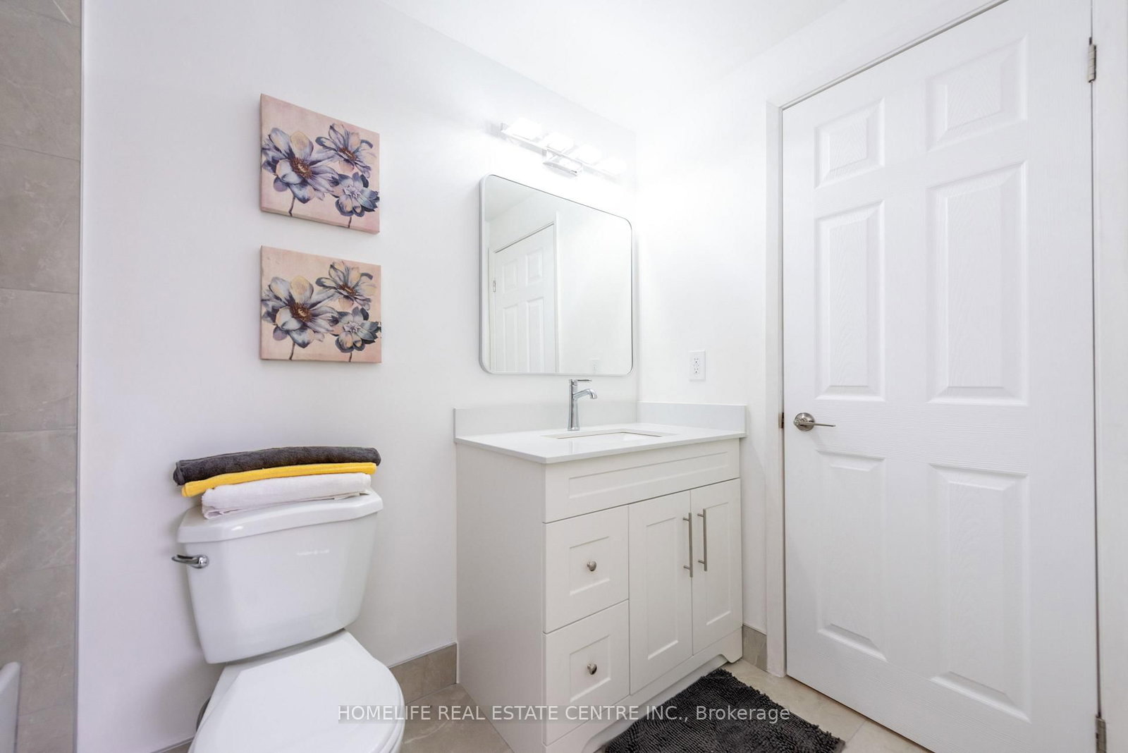 Townhouse for sale at 62 Mccallum Court, Brampton, Ontario, L6W 3M4 - Queen Street Corridor - MLS: W12816422