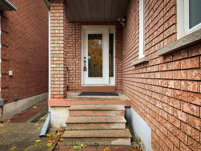 upper Level-69 Pennsylvania Avenue, Brampton, Ontario image-0-1