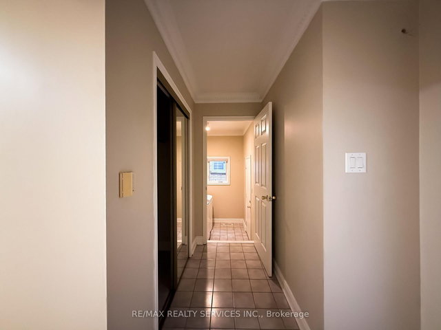 upper Level - 69 Pennsylvania Avenue