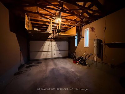 upper Level-69 Pennsylvania Avenue, Brampton, Ontario image-0-4