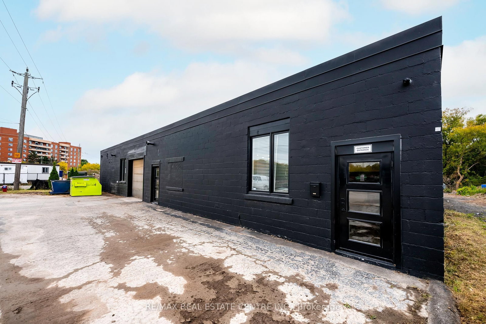 35 Haggert Avenue S - Photo 16