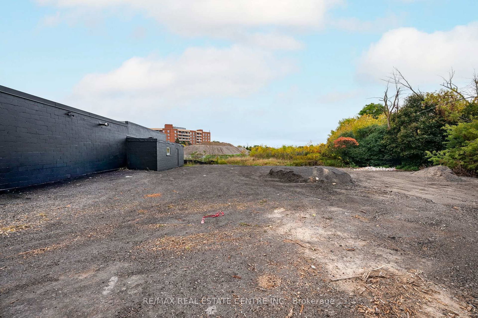 35 Haggert Avenue S - Photo 18