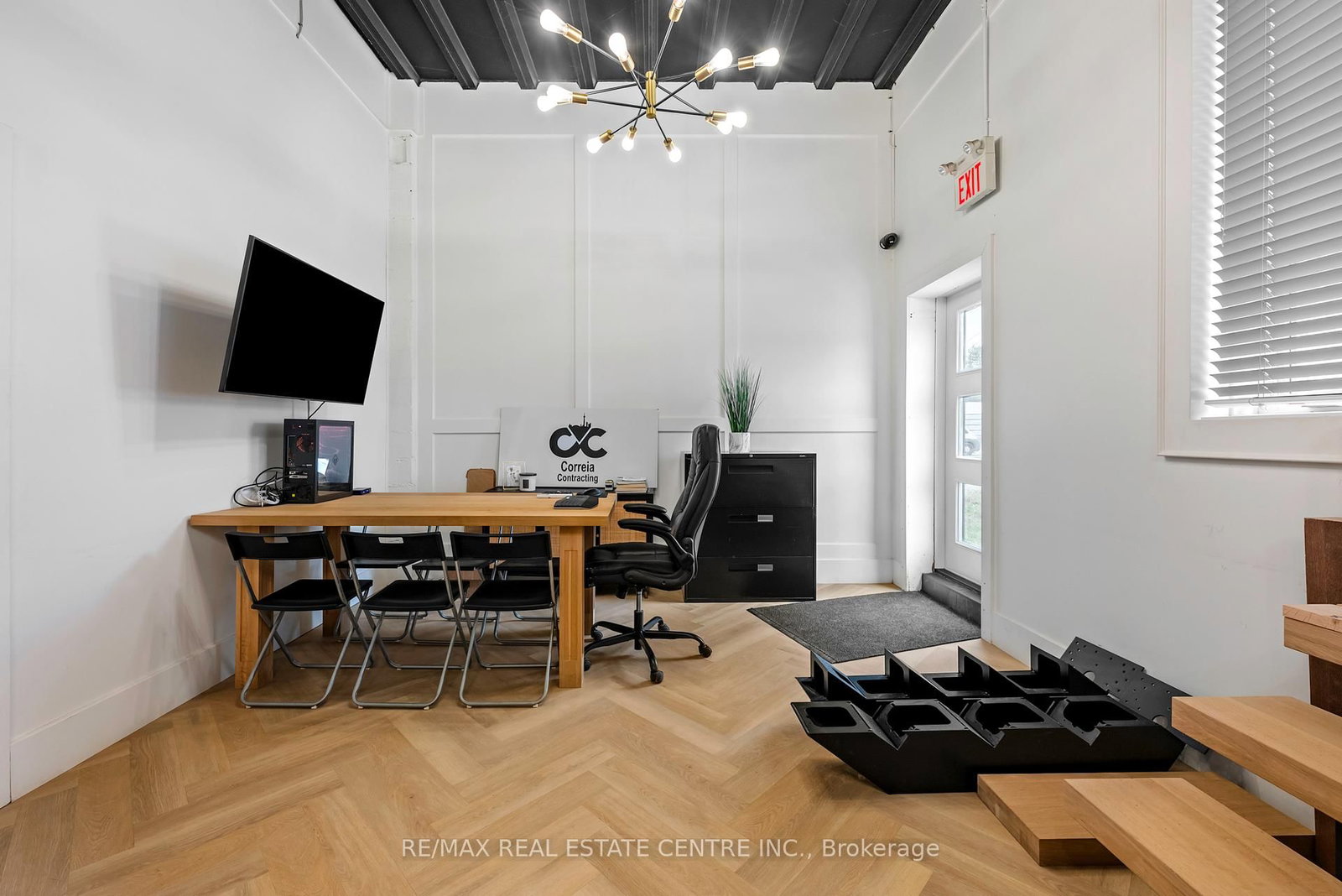 35 Haggert Avenue S - Photo 23