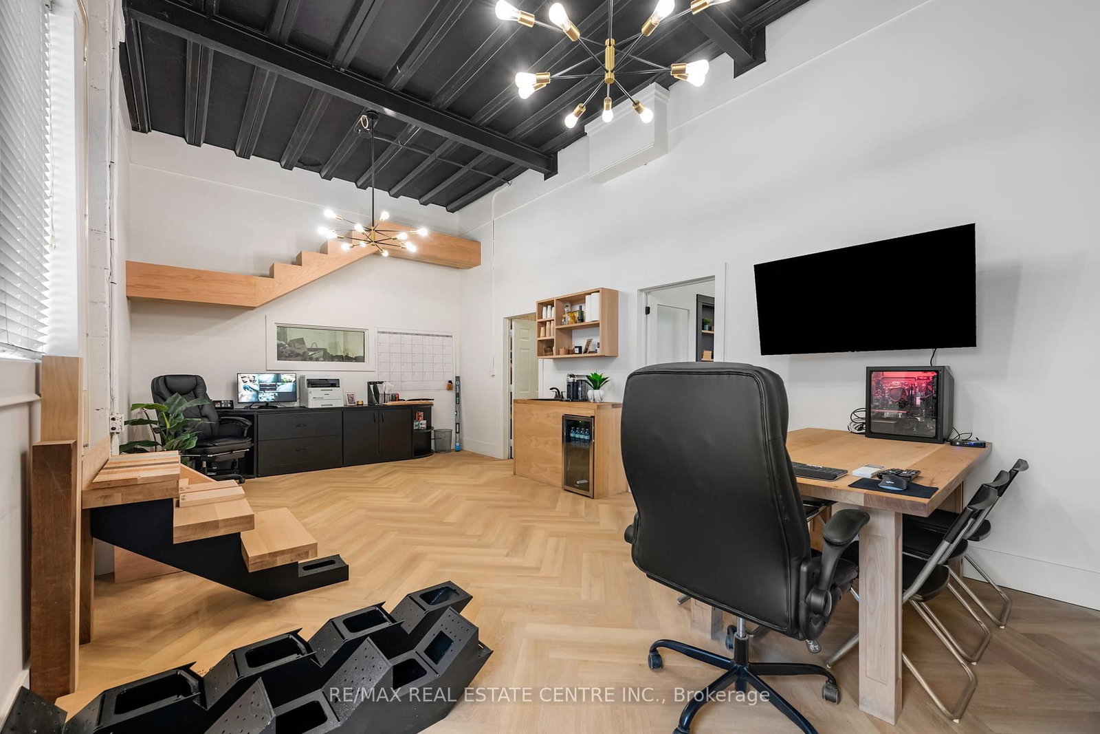 35 Haggert Avenue S - Photo 25