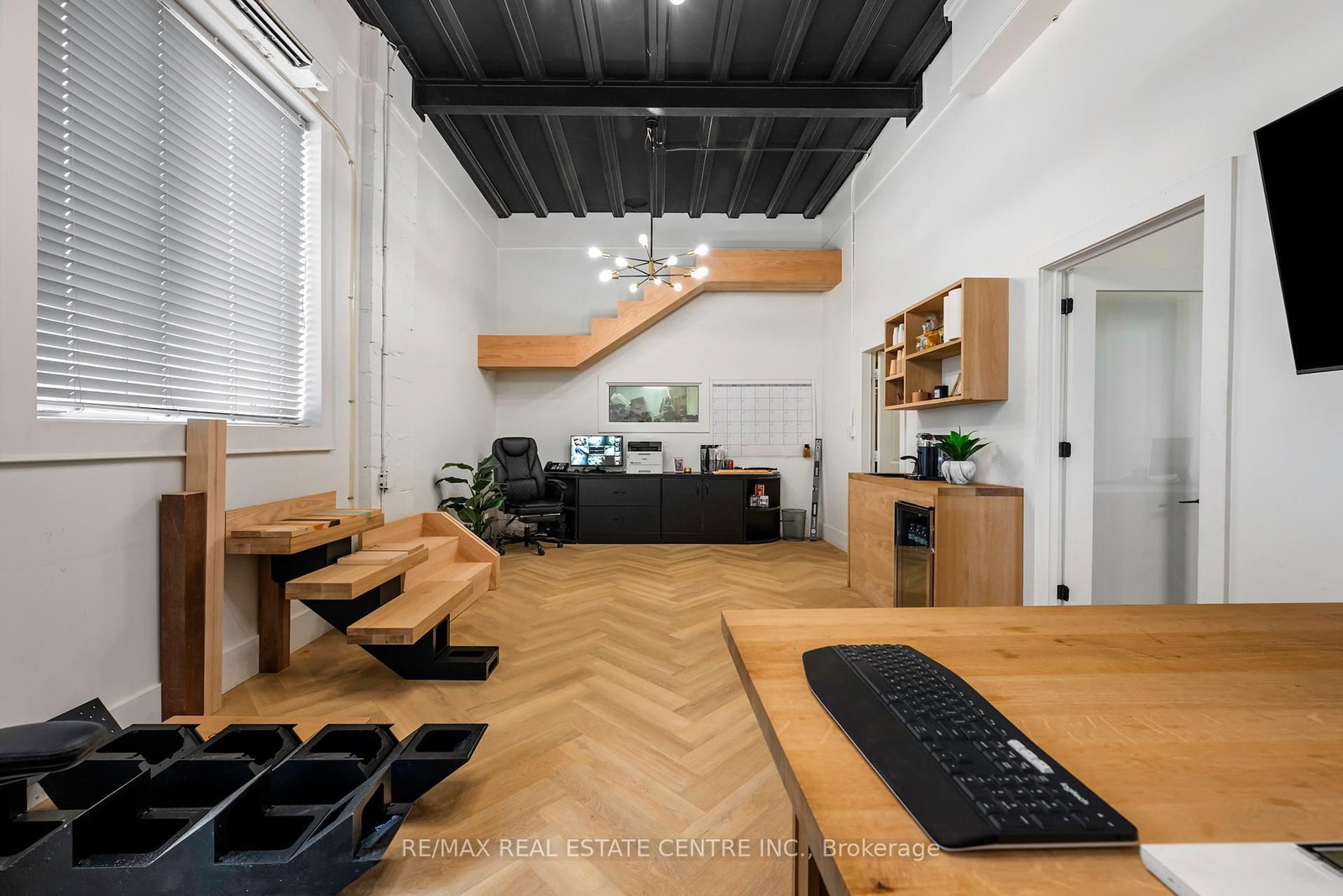 35 Haggert Avenue S - Photo 26