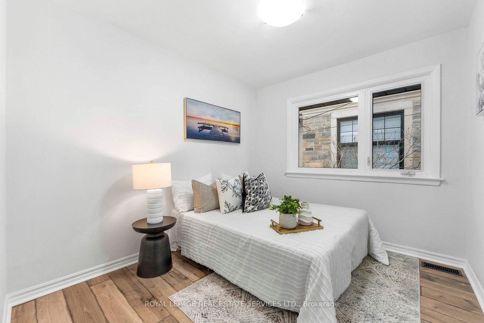 Detached House for sale at 518 Third Line, Oakville, Ontario, L6L 4A7 - West - MLS: W12817184