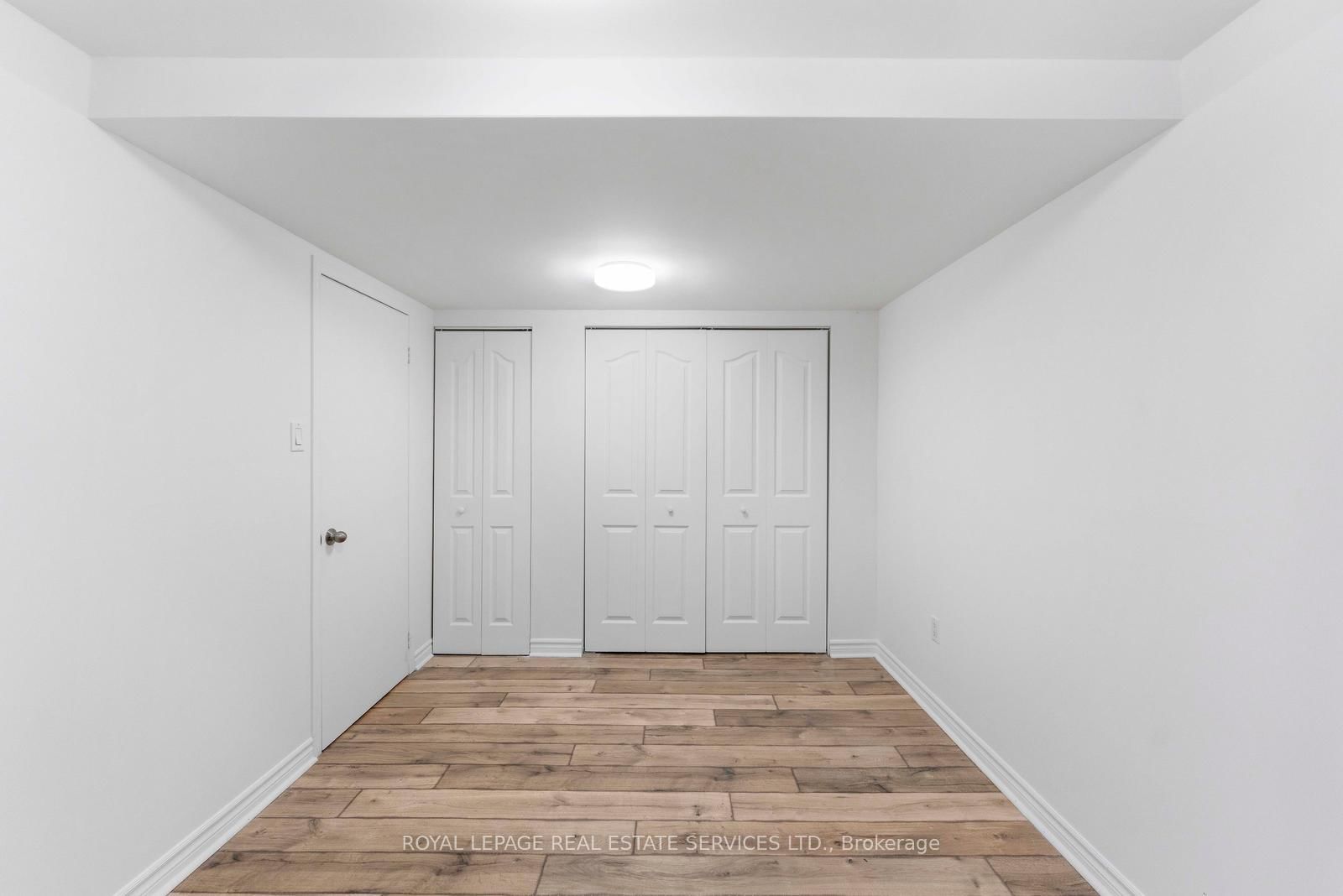 Detached House for sale at 518 Third Line, Oakville, Ontario, L6L 4A7 - West - MLS: W12817184