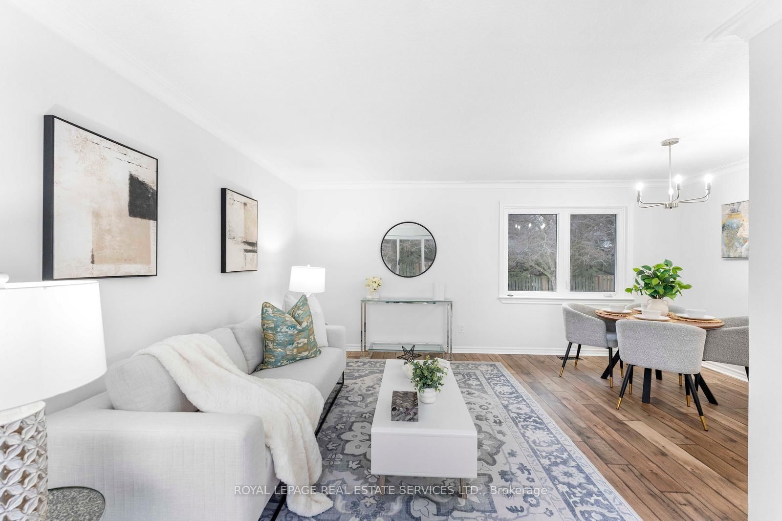 Detached House for sale at 518 Third Line, Oakville, Ontario, L6L 4A7 - West - MLS: W12817184